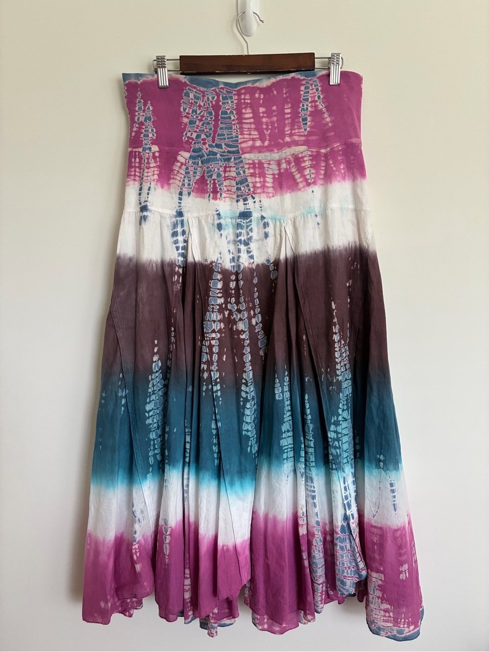 Solitaire Cotton Knit Tie-Dye Maxi Skirt in Magenta, Teal & Brown size large